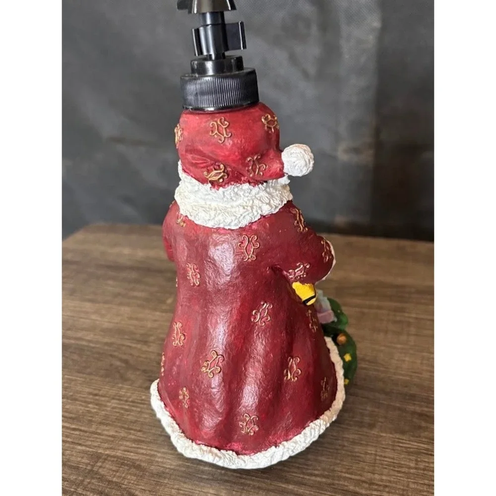 Santa Claus Light Up Soap Dispenser Lotion Pump Holiday Christmas Decor Gift Bag